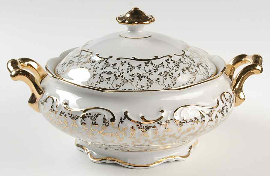 DRE104 Round Covered Vegetable by Dresden (German)-1