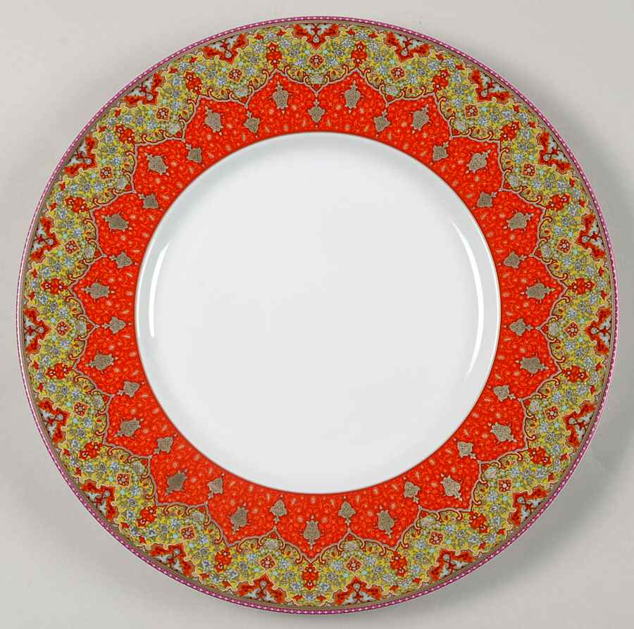 Dhara Dinner Plate by Philippe Deshoulieres-1