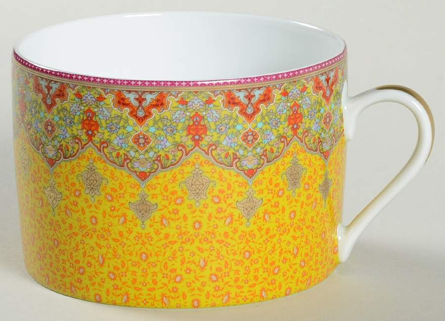 Dhara Breakfast Cup by Philippe Deshoulieres-1
