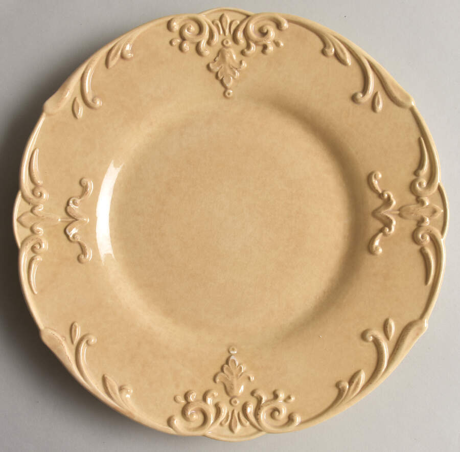 Provence Dinner Plate by Daniel Cremieux-1