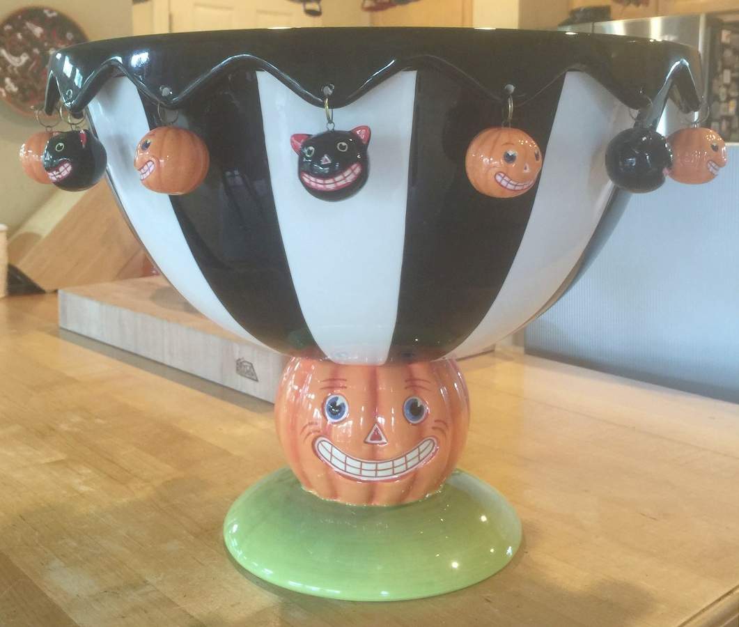 Halloween Punch Bowl by Department 56-1