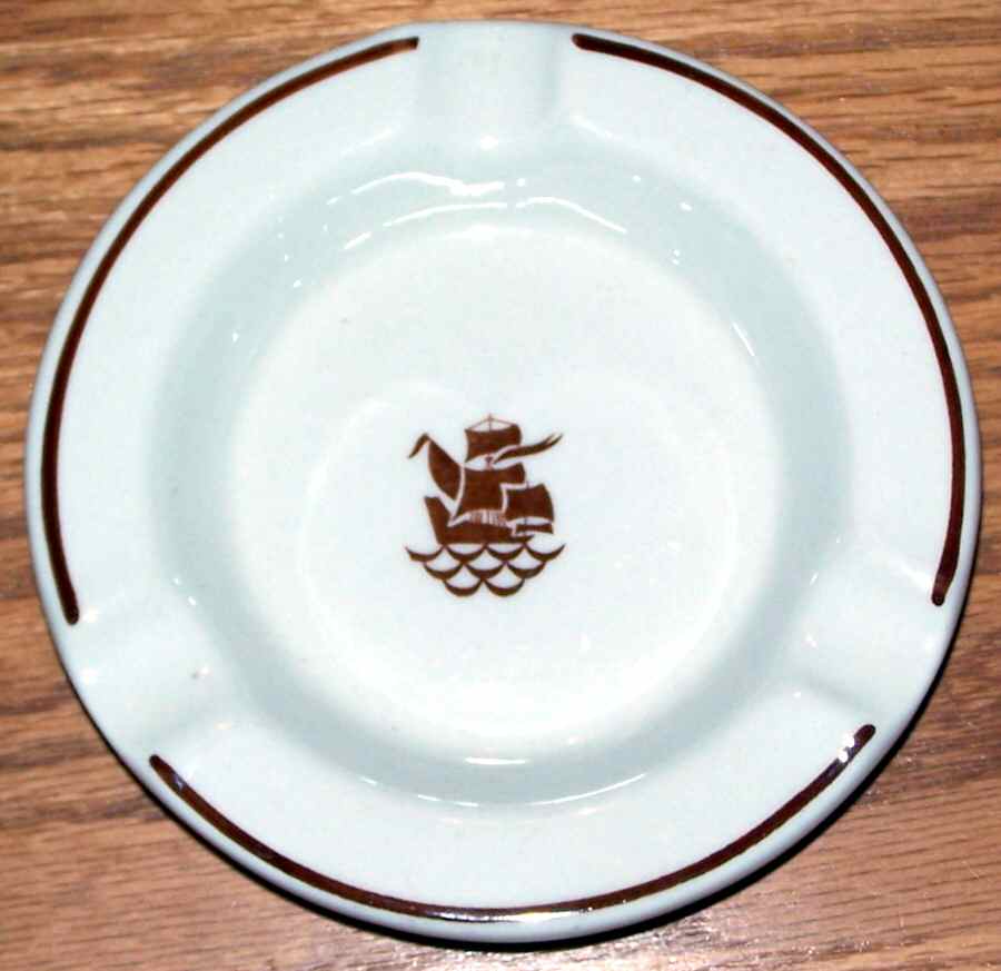 DUB4 Small Ashtray by Dunn Bennett-1