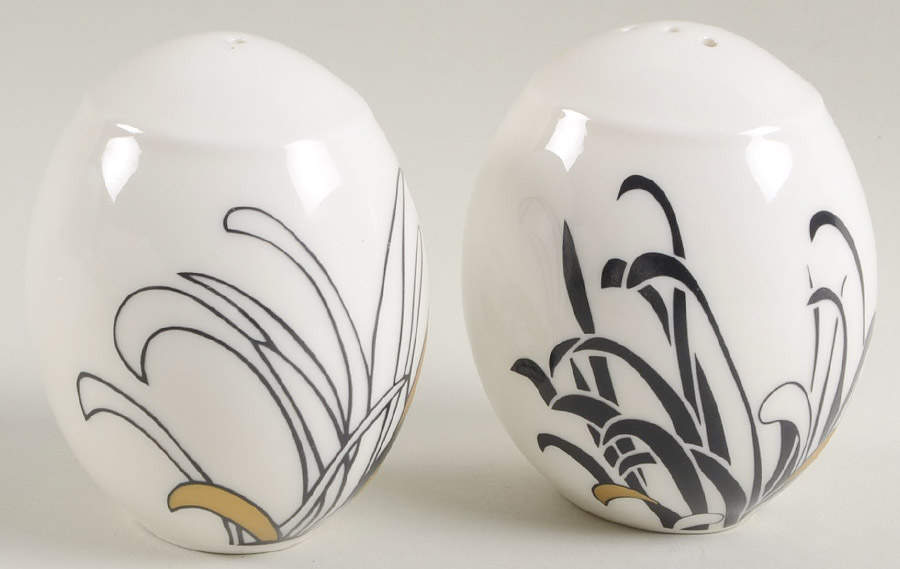 Chrysanthemum Salt & Pepper Set by Denby-Langley-1