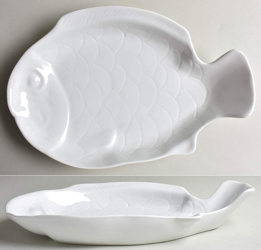 Arabesque White 17" Fish Platter by Dansk-1