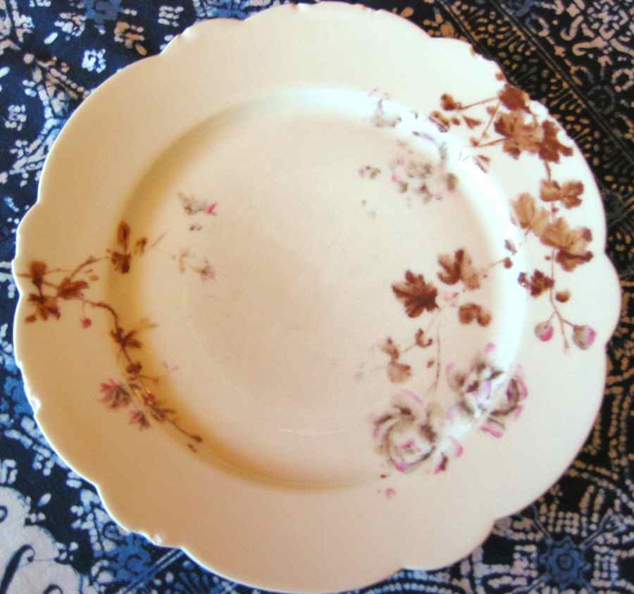 DMT47 Dinner Plate by G Demartine-1