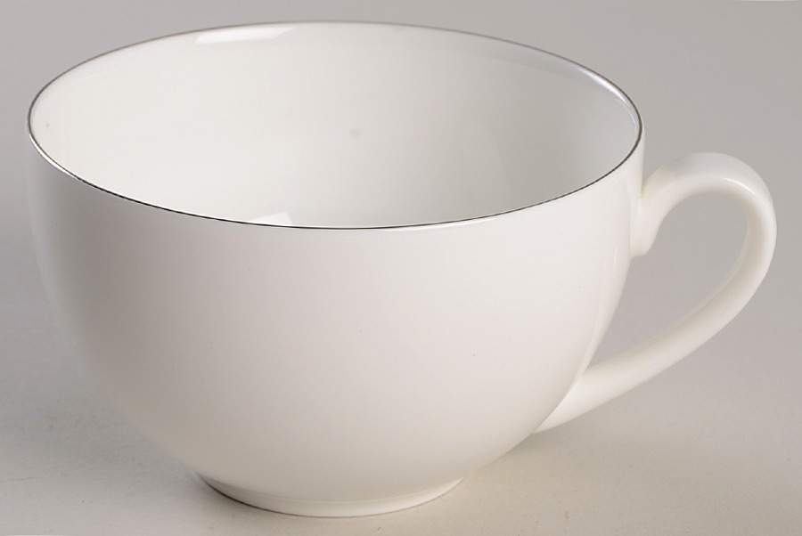 Platin Line Flat Cup by B T Dibbern-1