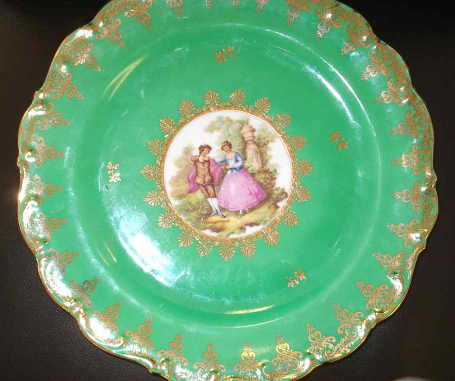 DRE109 Dinner Plate by Dresden (German)-1