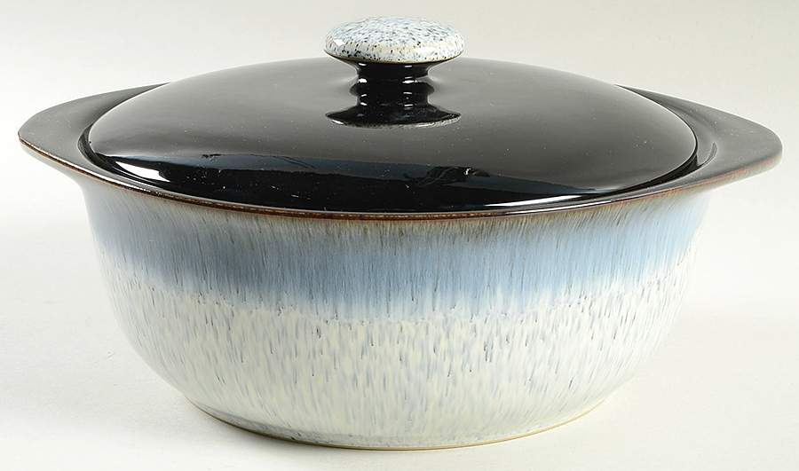 Halo 2.5 Qt Round Covered Casserole by Denby-Langley-1