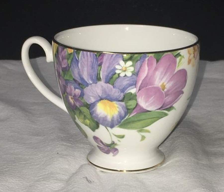 DUC61 Footed Cup by Duchess-1