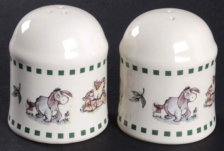 Winnie the Pooh (Leaf&Animal Rim) Salt & Pepper Set by Disney-1
