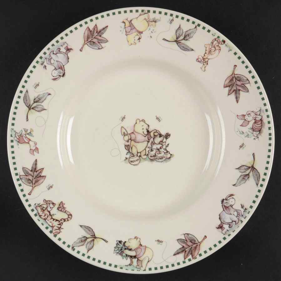 Winnie the Pooh (Leaf&Animal Rim) Dinner Plate by Disney-1