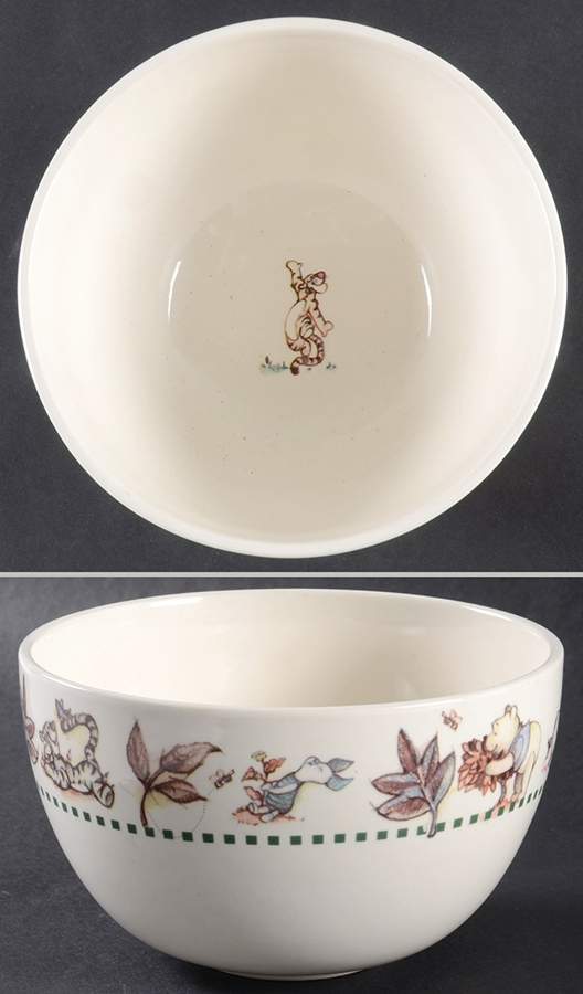 Winnie the Pooh (Leaf&Animal Rim) Coupe Cereal Bowl by Disney-1