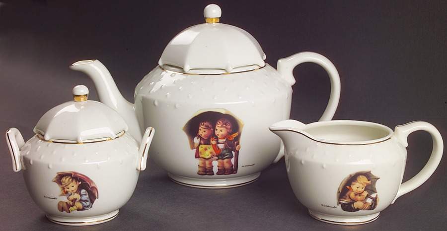 Hummel Collection 5 Piece Tea Set by Danbury Mint-1