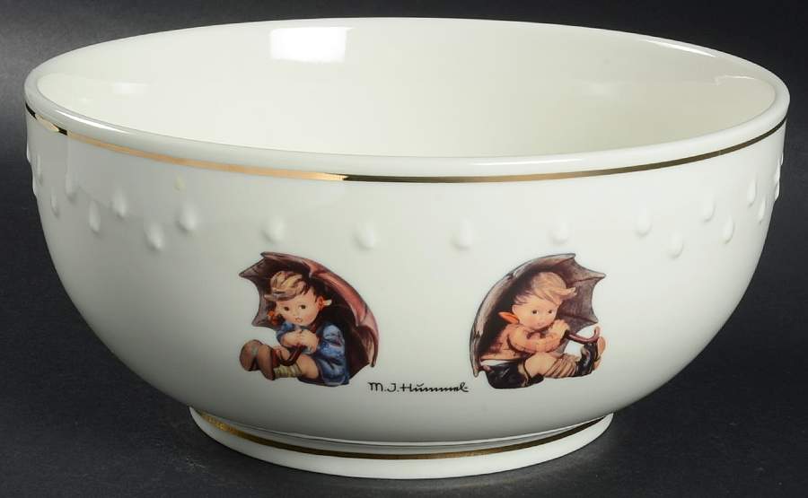 Hummel Collection 9" Round Serving Bowl by Danbury Mint-1