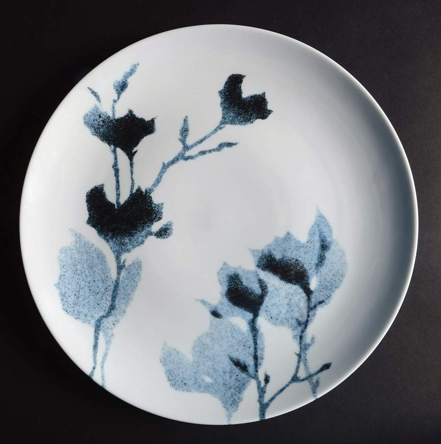 Silhuet 13" Chop Plate (Round Platter) by Dansk-1