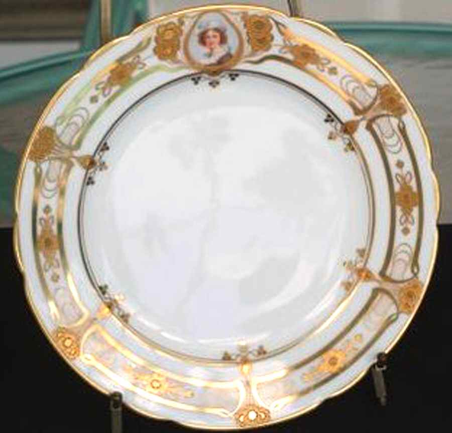 DRE123 Dinner Plate by Dresden (German)-1