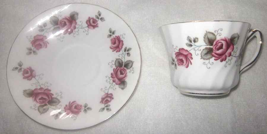 DLP16 Flat Cup & Saucer Set by Delphine-1