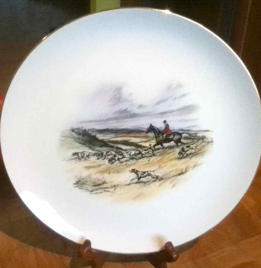 DTU15 Dinner Plate by Delano Studios-1