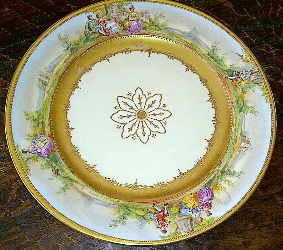 DRE138 Dinner Plate by Dresden (German)-1