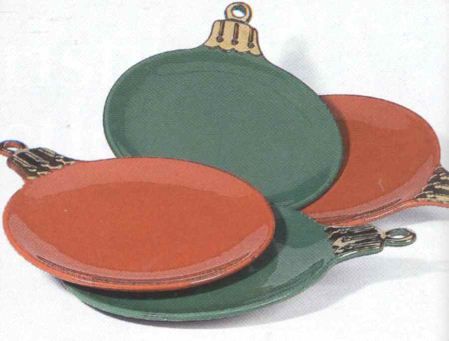 Cozy Christmas Large Dinner Plate by Department 56-1