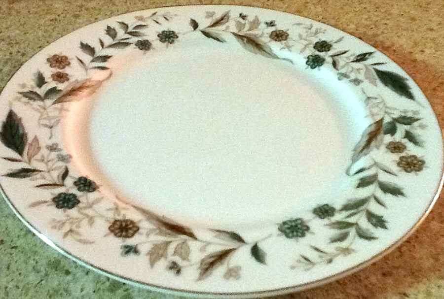Tinsley Dinner Plate by Dolphin-1