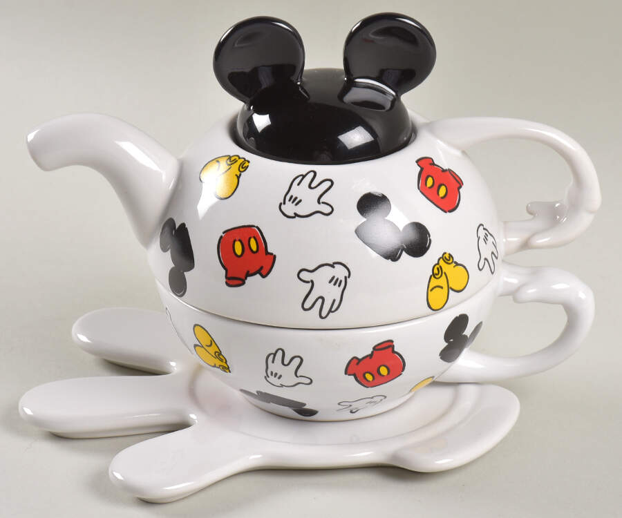 DIN37 Individual Teapot & Lid with Cup & Saucer by Disney-1