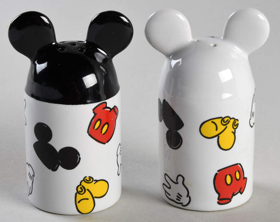 DIN37 Salt & Pepper Set by Disney-1