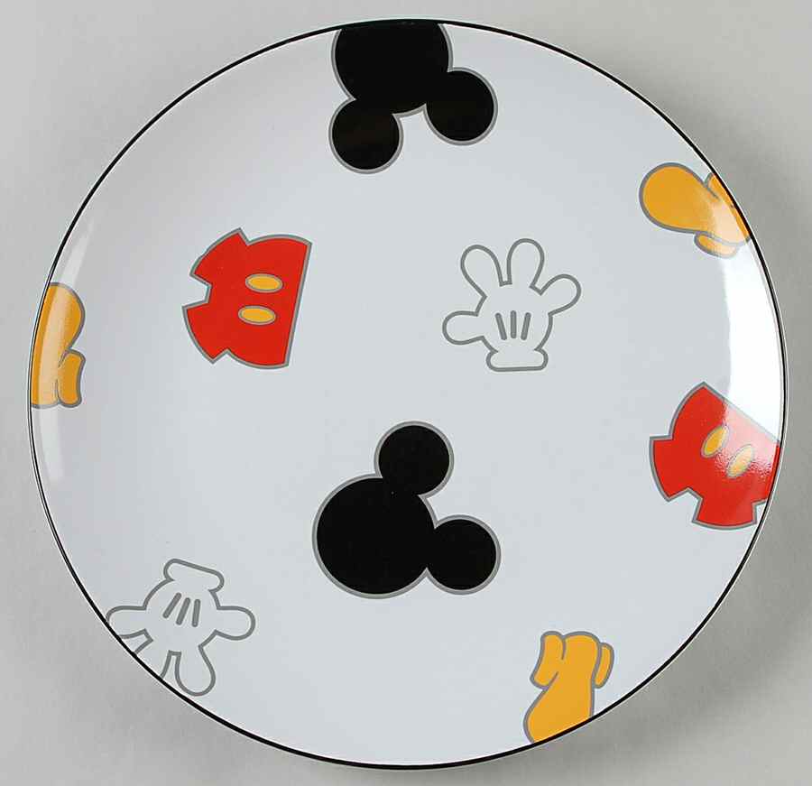 DIN37 Dinner Plate by Disney-1