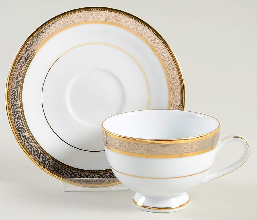 Golden Platinum Footed Cup & Saucer Set by Dankotuwa-1