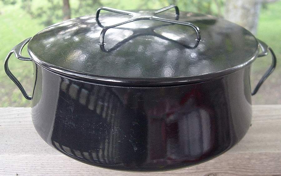 Kobenstyle (Black Outside and Bottom, White Inside 7 Quart Metal Covered Casserole by Dansk-1