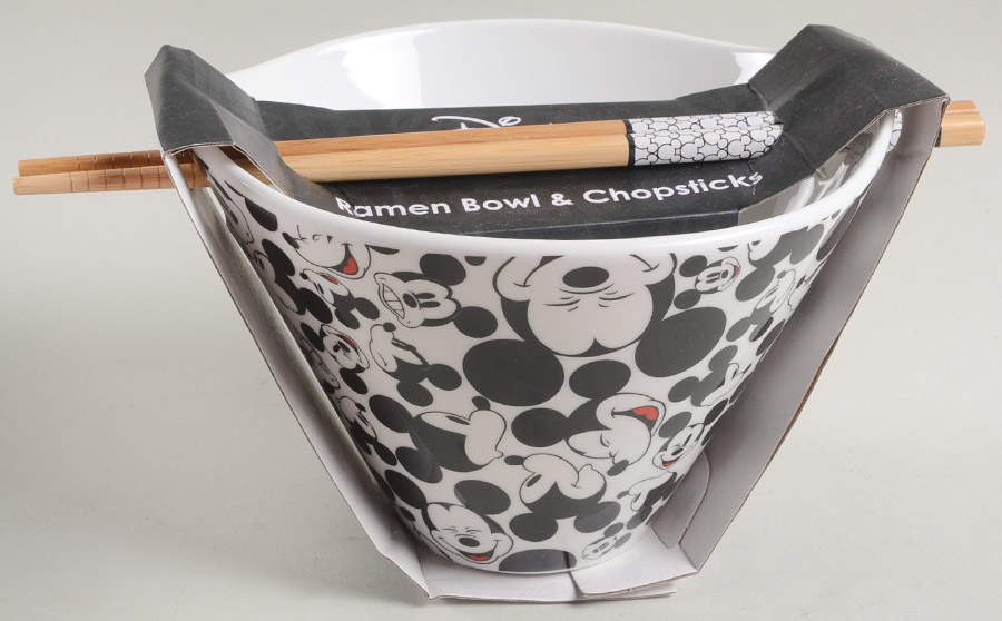 All Over Mickey & Minnie Noodle Bowl & Chopsticks Set by Zrike-1