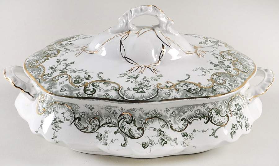 Recherche Green Oval Covered Vegetable by Dunn Bennett-1