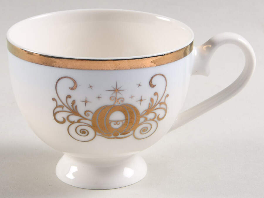 Princess Footed Cup by Disney-1