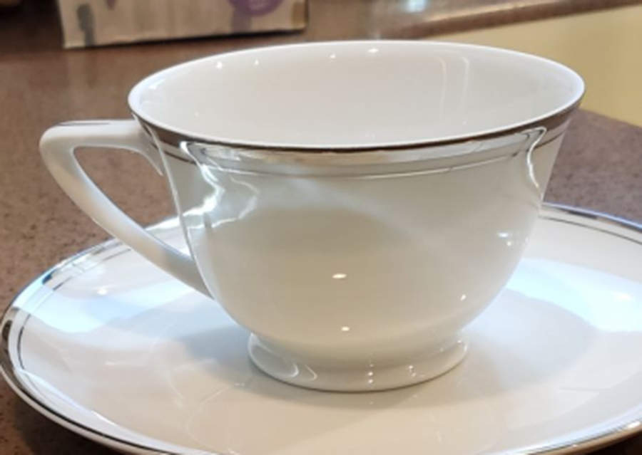 Candlelight Footed Cup by Dsc China-USA-1