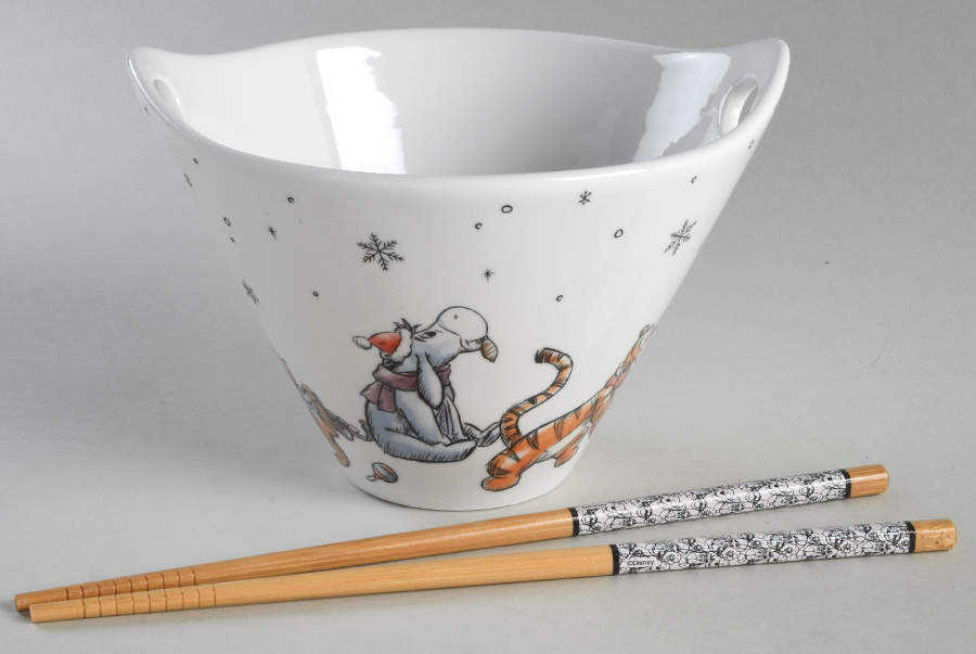 Pooh Christmas Noodle Bowl & Chopsticks Set by Zrike-1