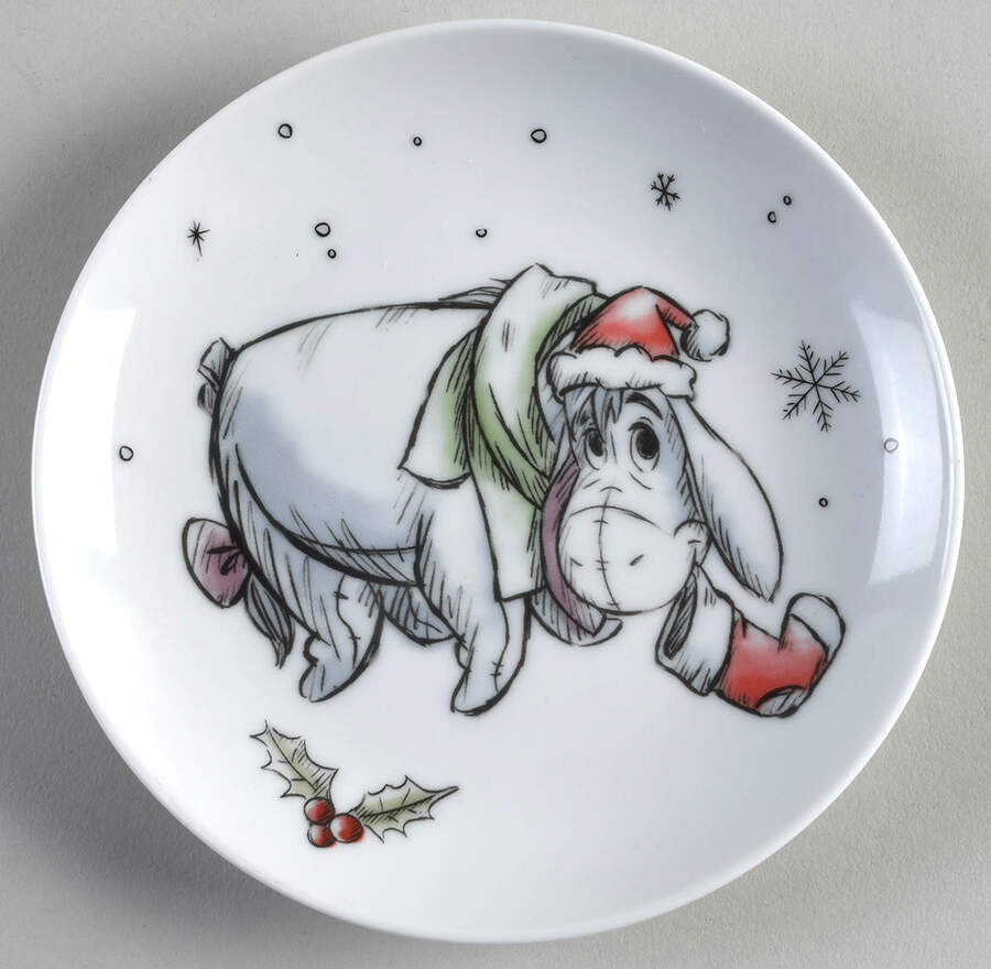 Pooh Christmas Appetizer Plate by Zrike-1