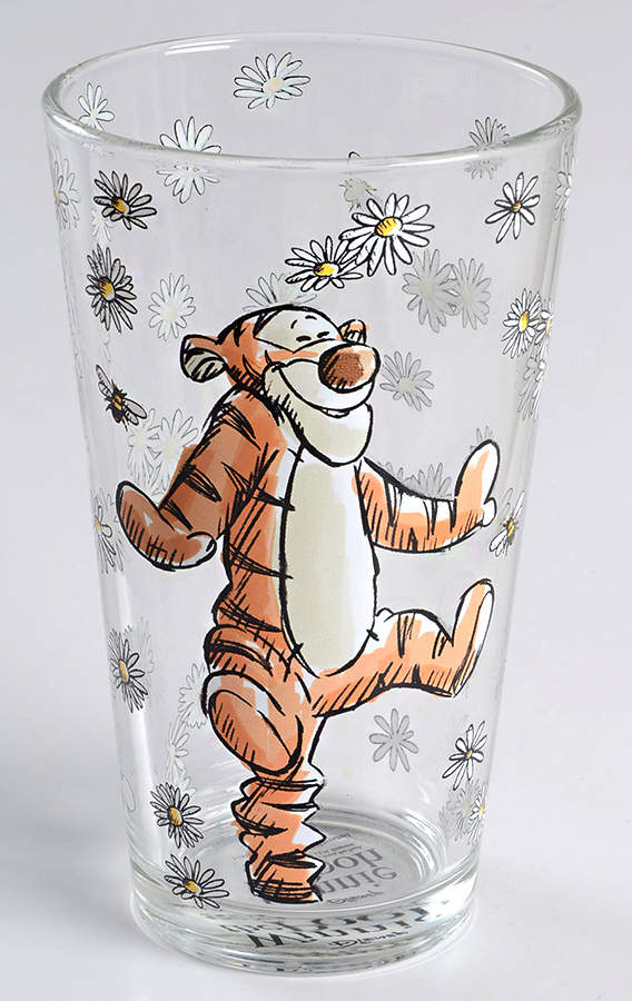 Winnie the Pooh Daisy Chain 16 Oz Glassware Tumbler by Zrike-1