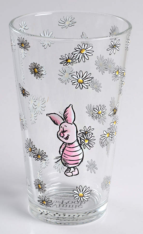Winnie the Pooh Daisy Chain 16 Oz Glassware Tumbler by Zrike-1