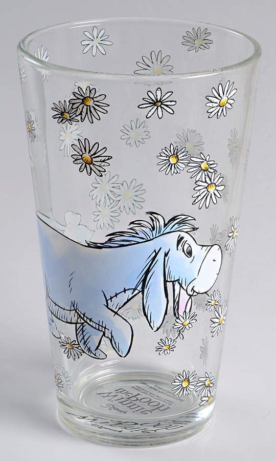Winnie the Pooh Daisy Chain 16 Oz Glassware Tumbler by Zrike-1