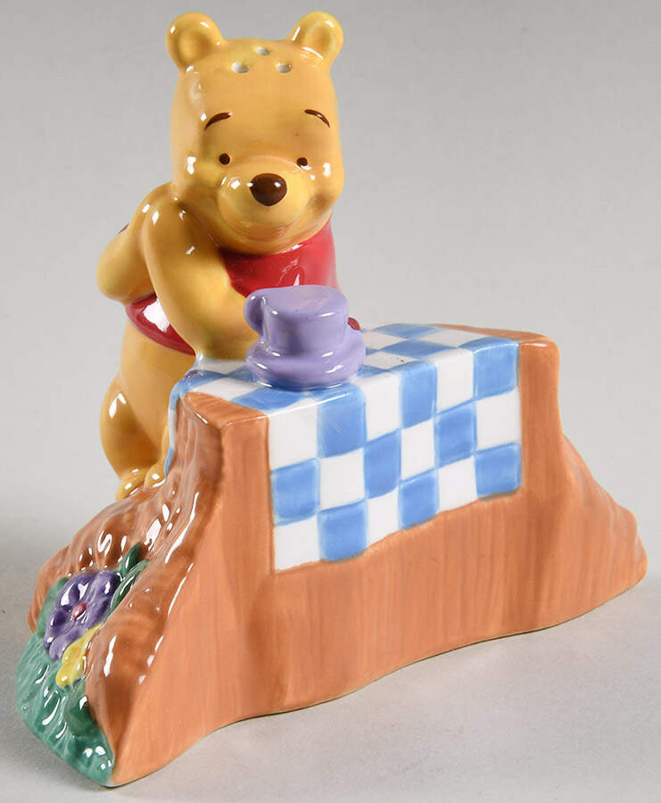 Winnie the Pooh (Miscellaneous) Figural Salt Shaker by Zrike-1