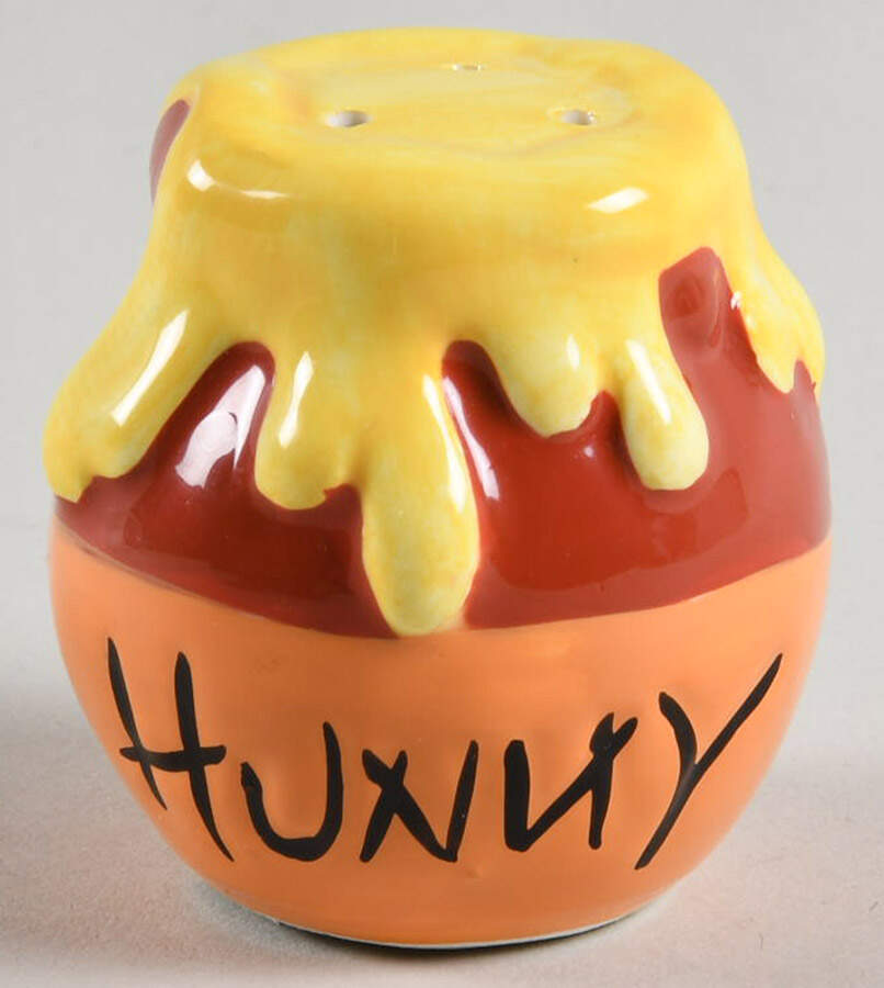 Winnie the Pooh (Miscellaneous) Figural Salt Shaker by Zrike-1