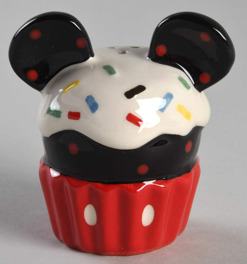 Mickey Mouse and Friends (Miscellaneous) Figural Pepper Shaker by Zrike-1