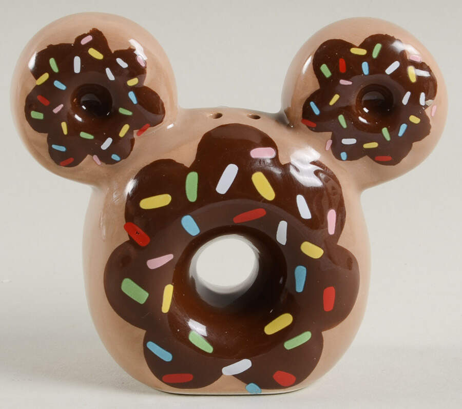 Mickey Mouse and Friends (Miscellaneous) Figural Salt Shaker by Zrike-1