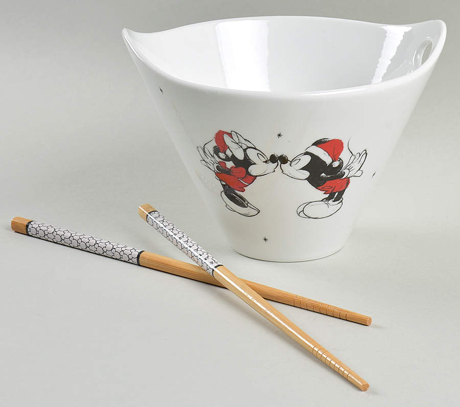 Mickey and Minnie Christmas Fun Noodle Bowl & Chopsticks Set by Zrike-1