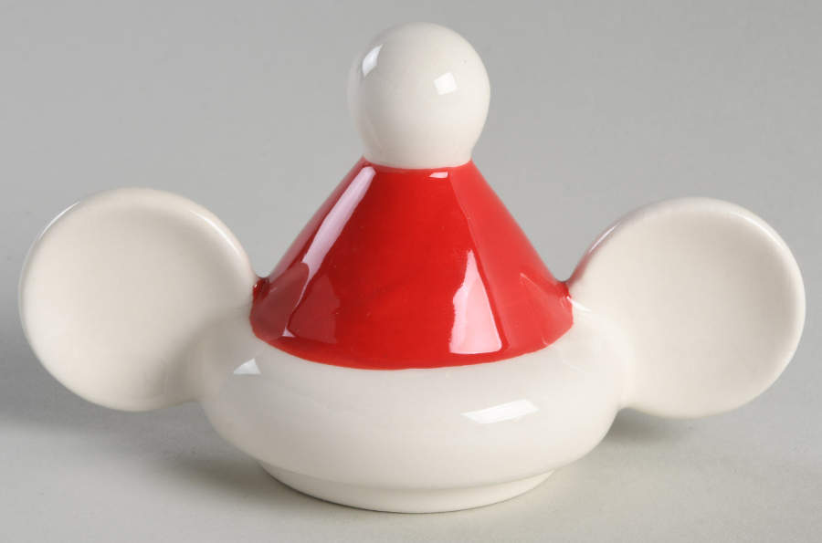 Mickey and Minnie Christmas Fun Lid for Mug by Zrike-1