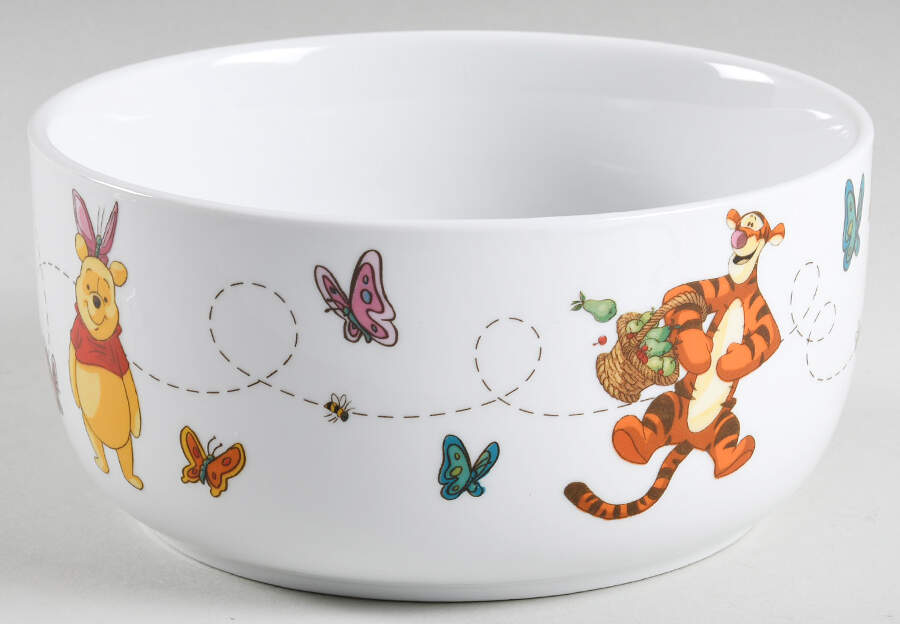 Winnie the Pooh Spring Days 32 Oz Round Plastic Microwave Bowl No Vent Lid by Zrike-1