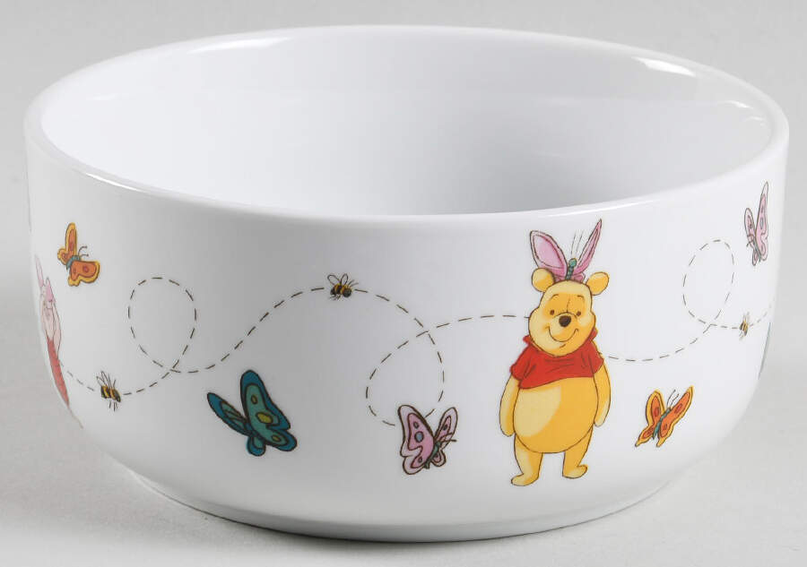 Winnie the Pooh Spring Days 16 Oz Round Plastic Microwave Bowl No Vent Lid by Zrike-1