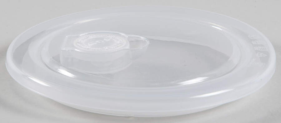 Winnie the Pooh Bee at One Vent Lid for 16 Oz Round Plastic Microwave Bowl by Zrike-1