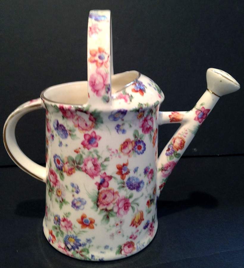 DORSET (CHEERY CHINTZ, GOLD TRIM) Water Can by Erphila-1