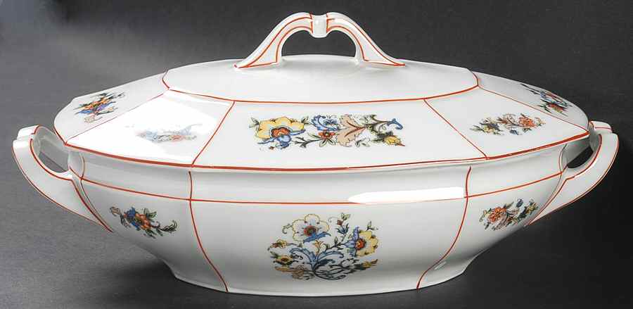 EAM11 Oval Covered Vegetable by E & A Muller-1